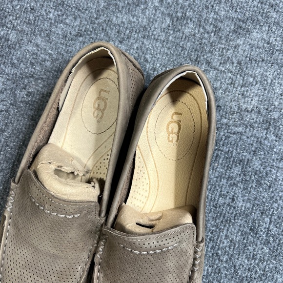 NIB UGG Mens 8 Henrick Perforated Leather Driving Moccasins Taupe Loafer 1010639 - Picture 8 of 11